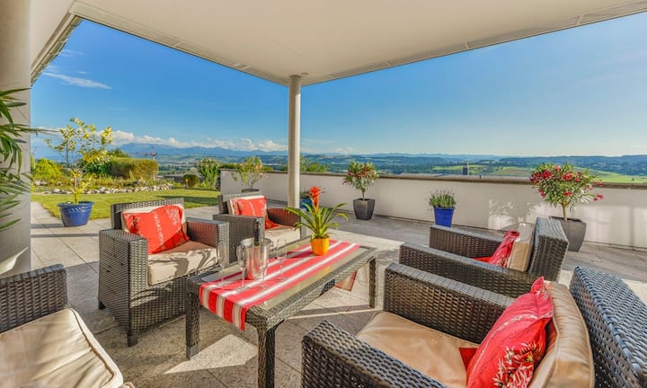 Die Sonnenstunden lassen sich auch zwanzig Minuten von Luzern geniessen.