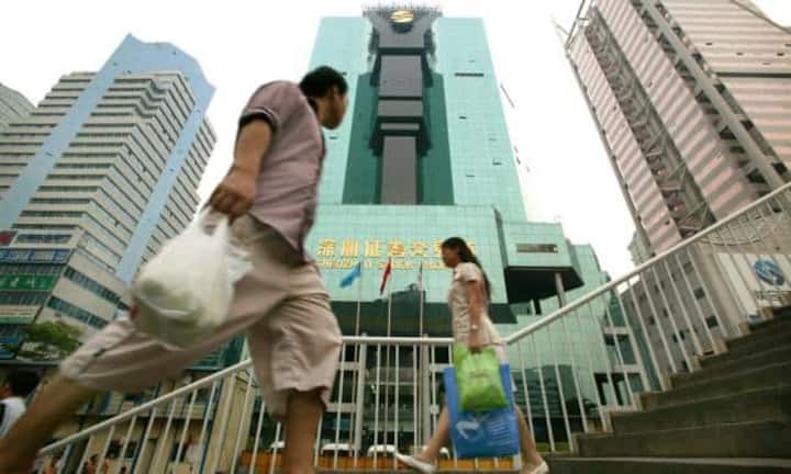 Haltefrist für Grossanleger: Institutionelle Anleger, die mehr als fünf Prozent an einer Firma halten, dürfen ihre Anteile sechs Monate lang nicht verkaufen.