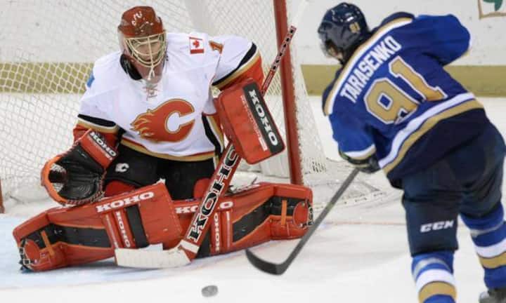 Auch Eishockey profitiert vom Markt in Übersee und landet auf Platz sechs. Insgesamt beträgt der Umsatz der sechs grössten US-Sportarten (American Football, Baseball, Hockey, Basketball, Stock-Car-Racing und College-Sport) alleine in den USA 26 Milliarden Dollar.