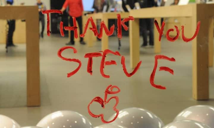 ... am Fenster steht geschrieben «Thank you Steve» («Dank dir Steve»).