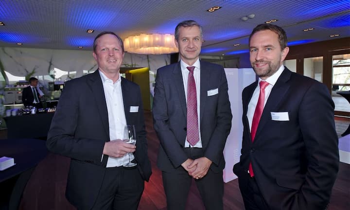 Timo Knak, KPMG AG;
Patrik Kerler, KPGM AG;
Michael Bauer, EQT Partners AG
