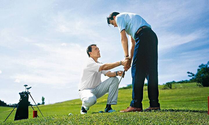 Ob der Sandy Lane Country Club auf Barbados, der Royal Mougins Golf Club in Monte-Carlo oder auch der Humewood Golf Club in Port Elizabeth in Südafrika: Während der «Golf & Cruise»-Reisen laufen die Europa und Europa 2 die schönsten Reisedestinationen mit landschaftlich und spielerisch attraktiven Greens an. Hapag-Lloyd Kreuzfahrten