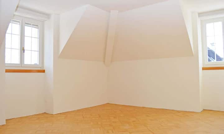 Im oberen Wohnbereich befinden sich drei Kinderzimmer, das dazugehörige...