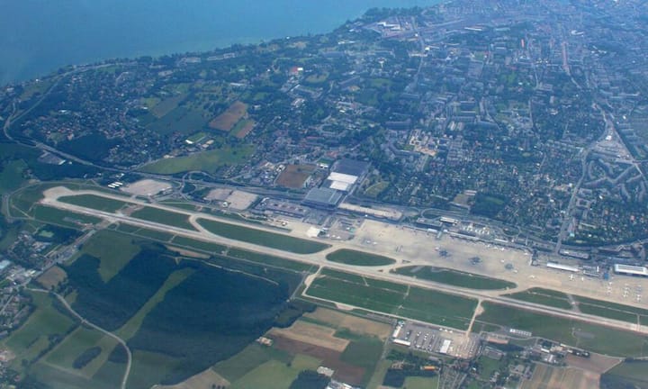 Le Grand-Saconnex (GE) ist Sieger beim Thema «Entwicklung Stadtbevölkerung und Wohnmarkt». Im Städte-Ranking 2014 belegt die Stadt aber trotz (oder gerade wegen) Palexpo und Flughafen nur den 62. Platz.Schutz/Wikimedia