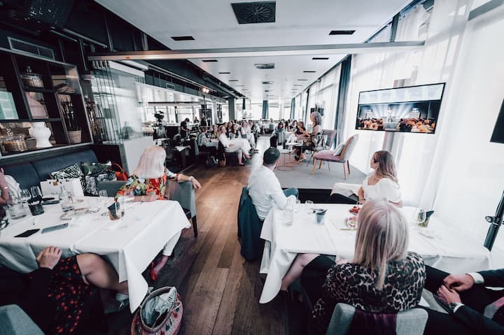 Ladies Drive-Bargespräche