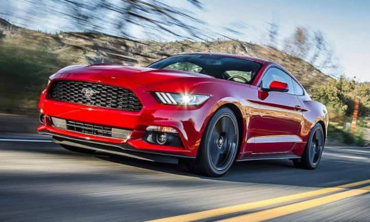 Der Achtzylinder leistet 441 PS und 542 Nm, schafft Tempo 250 und wird für echte Fans wahrscheinlich der einzig wahre Antrieb sein.