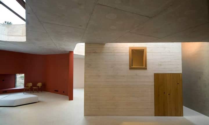 … dem Eigner 847 Quadratmeter Platz, rundherum lockt ein 4850 Quadratmeter grosser Garten. (Bilder: Pottgiesser)