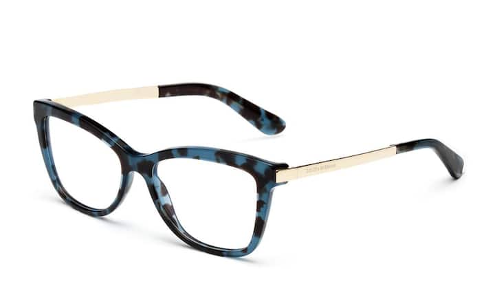 Retro: Dolce & Gabbana (Frau) Das Retro-Design und der goldfarbene Bügel mit eingraviertem Logo kennzeichnet dieses Exemplar aus der D&G Cat-Eye Kollektion. Das Model ist in vielen Variationen erhältlich. Preis 351 Franken