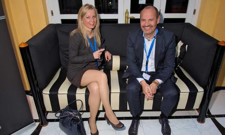 Natascha Schaad, Leiterin Verkauf & Beratung, Neue Aargauer Bank AG;
René Stupf, Leiter Marketing, Neue Aargauer Bank AG