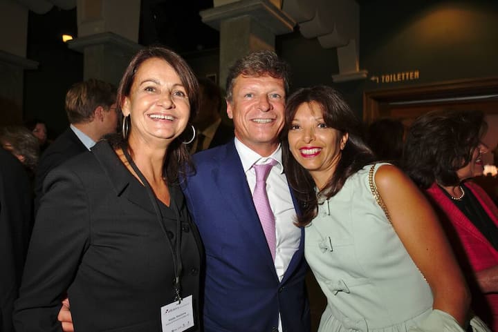 Marianne Walde, Verwaltungsrätin Walde & Partner Immobilien AG;
Marco Illy, Head Investment Banking Credit Suisse;
Muneca Schurter, CEO MCS Consulting