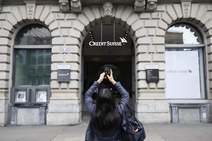 PARADEPLATZ, FINANZPLATZ, FINANZZENTRUM, GROSSBANK, CREDIT SUISSE, CS, HAUPTSITZ,