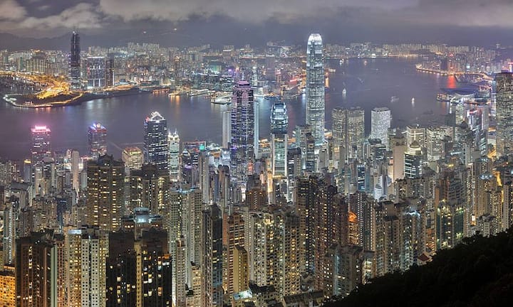 Hong Kong hat um 20,6 Prozent zugelegt und bekommt hierfür Bronze. (Bild: base 64/wikimedia/CC)
