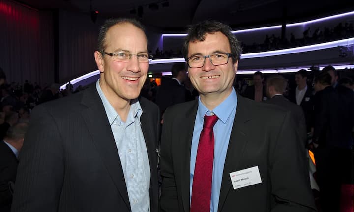 Andreas Schönenberger, CEO, Salt.;
Rudolf Minsch, Direktor, economiesuisse