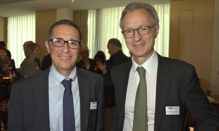 Stephan Loretan, Leiter Abteilung Gen. Management, ZHAW;
Jacques F. Bischoff, Rektor, Hochschule für Wirtschaft Zürich AG