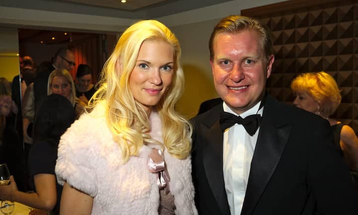 Maria Hartog-Holm, Gattin des Schwedischen Botschafters in der Schweiz;
Johan Mannerberg, Master of Ceremony & Private Banker, Nordea