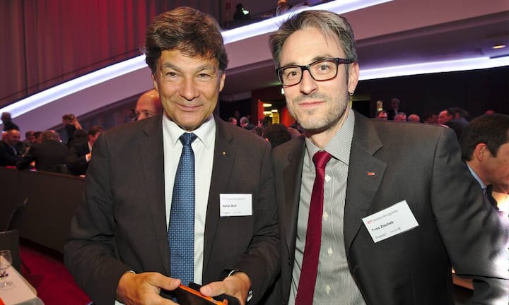 Stefan Muff, President of the Board, Axon Active Holding AG;
Yves Zischek, Leiter Telecom, SBB AG