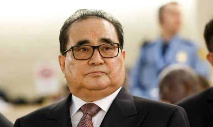 Zum ersten Mal nach 18 Jahren wollte auch Nordkoreas Diktator Kim Jong-un seinen Aussenminister Ri Su-yong nach Davos schicken. Doch WEF-Gründer Klaus Schwab erteilte ihm eine Absage - er lud das Land nach dem Atomtest im Januar wieder aus.