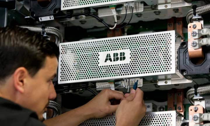 Der Industriekonzern ABB liegt mit 150'000 Beschäftigten auf Platz 2 – knapp vor…Keystone