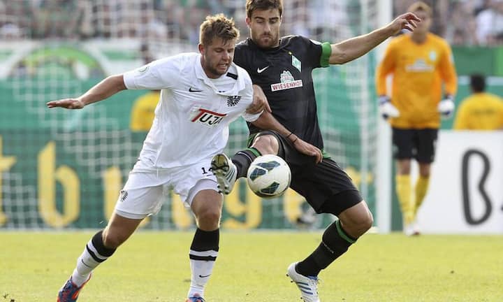 ... Werder Bremen 105 Millionen Franken. Wertvollster Spieler bei den Bremern ist der Grieche Sokratis (13,5 Millionen Franken) - hier (r.) im Match gegen Preussen Münster. Gegen den unterklassigen Verein scheiterten die Norddeutschen bereits in der ersten Runde des DFB-Pokals. Auch  ...