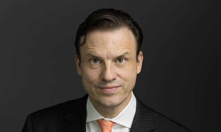 CEO: Patrick Frost
Unternehmen: Swiss Life Holding
Anzahl Aktien: 11'625
Marktwert: 4,2 Millionen Franken
Dividende: 127'900 Franken