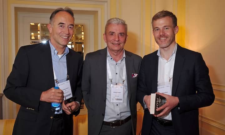 Christian Kuhn, CEO, Stiftung St. Jakob;
Charlie Fraefel, CEO, XTENDX AG;
Wanja Bont, Director, PwC (v.l.n.r.)