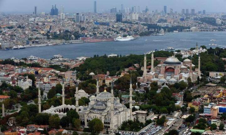 Vier Länder haben von 1991 bis 2013 ein Wachstum des BIP pro Kopf von über 2,5 Prozent erreicht – diese Volkswirtschaften haben bis auf eine Ausnahme aber auch vergleichsweise hohen Aufholbedarf. Die Türkei kommt auf rund 2,7 Prozent. Heute liegt das Einkommen bei knapp 50 Prozent des OECD-Schnitts.