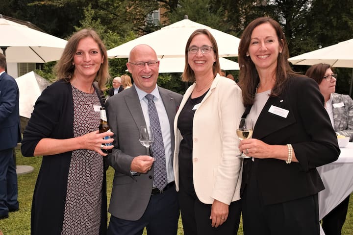 Sabina Furler, VR, Breuninger;Markus von Escher, Remaco Wealth Management AG;Cornelia Ritz Bossicard, 2Bridge AG;Doris Agotai, Fachhochschule Nordwestschweiz FHNW