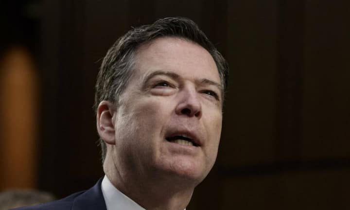 Zunächst lobte US-Präsident Trump James Comey für seine Untersuchungen in Bezug auf Russlands Einflussnahme auf die US-Wahl. Dann feuerte er den FBI-Direktor überraschend Anfang Mai. Nach Comeys Rauswurf steigt der Druck auf Trump aber weiter. Das Justizministerium setzt einen Sonderermittler auf die Russland-Affäre an. Und Comey sagt im Senat aus, er sei von Trump wegen der Ermittlungen bedrängt worden. Dies nährt den Verdacht der Justizbehinderung.