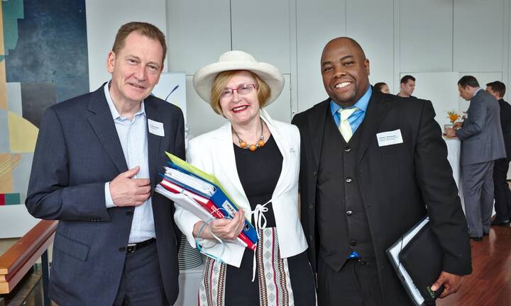 Sir Graham Watson, Parteipräsident ALDE;
Helen Zille, Premierministerin der Provinz Westkap, Südafrika;
Stevens Makgalapa, Shadow Minister for International Relations an Cooperation;