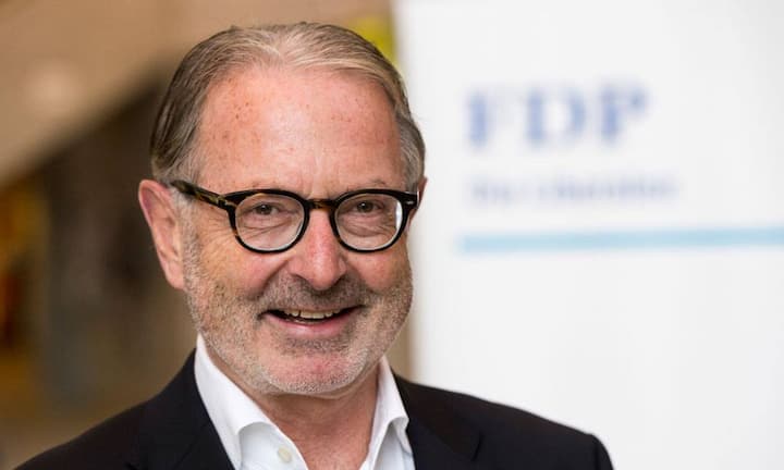 Hermann Hess

Platz 2: Hermann Hess (FDP/TG) Immobilienunternehmer und Retter der Bodenseeschifffahrt Vermögen: 150 Millionen Franken