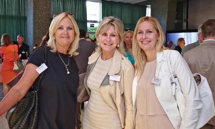 Esther Streng, system 4 by duco;
Maya Aeberhard, Asoni AG;
Barbara Rüttimann, rb Rüttimann consulting