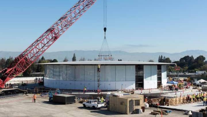 Laut Apple ist es das grösste freistehende Karbon-Dach der Welt. Foto: Apple/Mashable