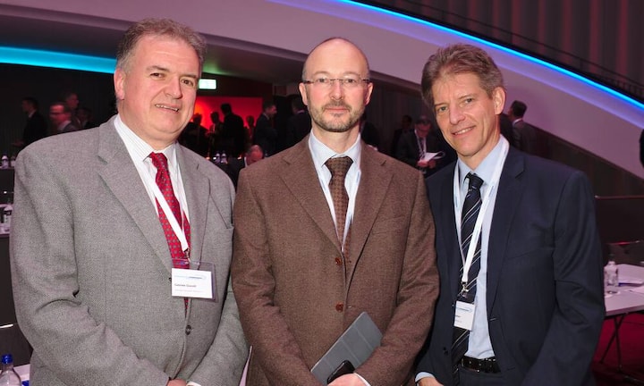 Gabriele Gianolli, Direttore, Aziende Industriale Mendrisio AIM;
Marco Bigatto, Generaldirektor, Stadtwerke Lugano AIL SA;
Rainer Bacher, Managing Director, Bacher Energiy Ltd.