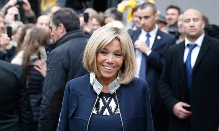 Seine Ehefrau Brigitte Macron, geborene Trogneux, geschiedene Auziére, ist fast 25 Jahre älter als der Überflieger, der Frankreichs jüngster Präsident ist. Sie hat drei erwachsene Sprösslinge und ist bereits siebenfache Grossmutter.