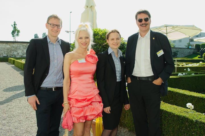 Philipp-Michael Kusche; Carla Pace, Swiss Medendi, Preisträger; Nadja Mrosek, Glycemicon, Nominee; Christian Brand, Brand, Gallusser & Partner AG.