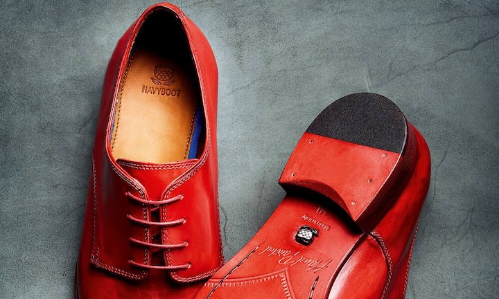 Niemand pfuscht hier ins Handwerk: Rund ein Dutzend Männer und Frauen arbeiten in der Manufaktur.