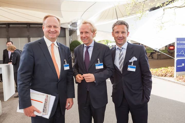 Eric Tveter, CEO upc cablecom GmbH; Sascha Spoun, Präsident Leuphana University Lüneburg; Louis Klein, CEO Systemic Excellence Group