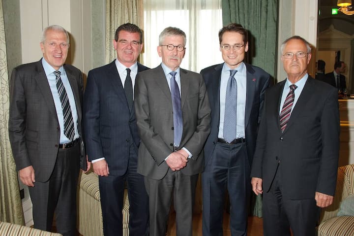 Pierin Vincenz, CEO, Raiffeisen Gruppe; Peter Spuhler, CEO/VRP, Stadler Bussnang AG; Thilo Sarrazin; Roger Köppel; Hans Eichel