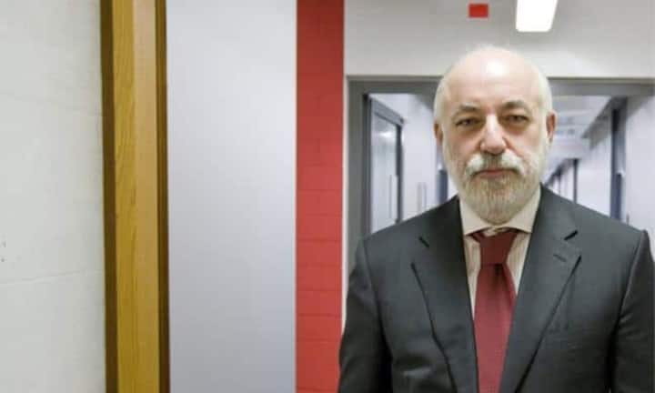 Das Vermögen des Multi-Milliardärs Viktor Vekselberg stammt aus seinem Geschäft mit Industrieprodukten und Öl in Russland.