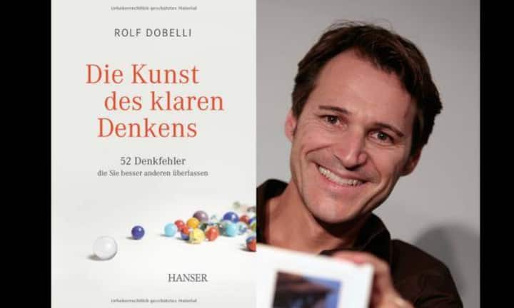 Rang 2: «Die Kunst des klaren Denkens» von Rolf Dobelli
Denkfehler wie Selbstüberschätzung und Gruppendenken führen zu schlechten Entscheidungen. Wer sich dieser Fallstricke bewusst ist, kann die Chancen und Risiken seiner Entschlüsse besser abwägen.
ISBN: 978-3446426825, Umfang: 246 Seiten, Verlag: DTV Deutscher Taschenbuch Verlag, Preis: 24.90 Franken