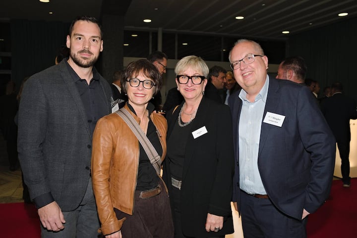 Marco Pfister, Adisfaction-Annex AG; Monika Schreiner, LGT Gruppe Holding AG; Ingrid Ziegler, zPlus; Christian Santa, Ringier Advertising