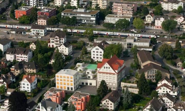 Platz 1: Rüschlikon (ZH) - Vorjahr: 1Bilder: Keystone