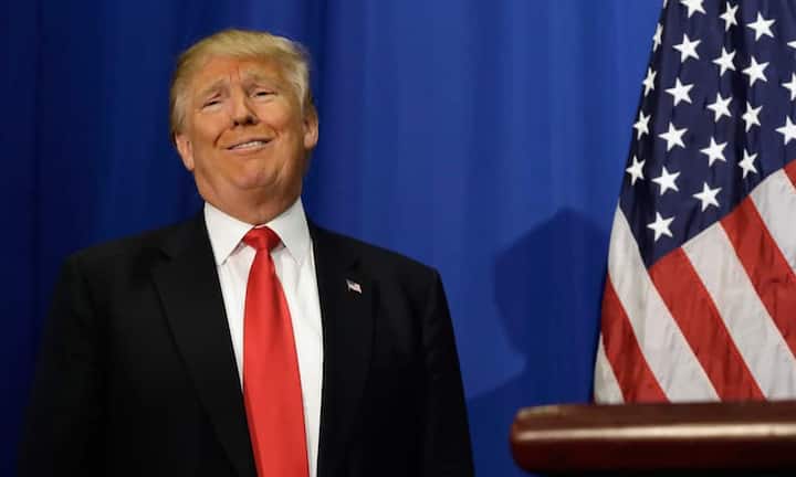 US-Präsident und Immobilien-Milliardär Donald Trump belegt im Reichsten-Ranking Platz 544. Forbes schätzt sein Vermögen auf 3,5 Milliarden Dollar - rund eine Milliarde weniger als noch 2016. Seit Jahrzehnten liegt Trump mit dem US-Magazin im Clinch um die Höhe seines Vermögens. Bilder: Keystone