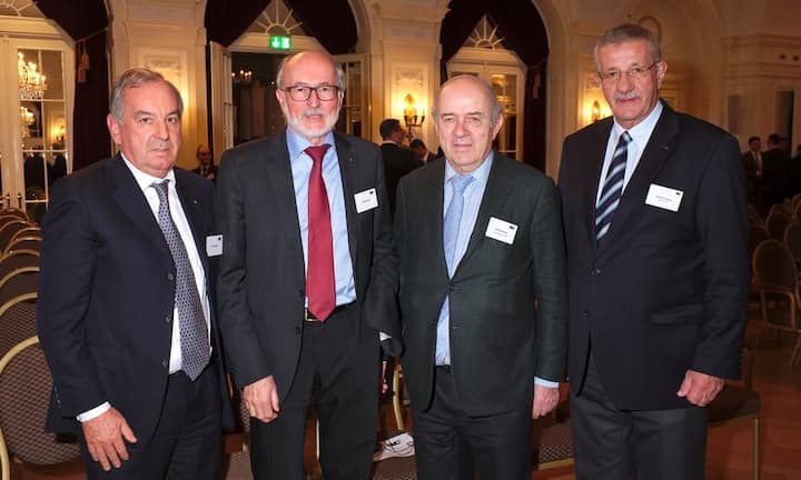 Ernst Balmer, Präsident des Verwaltungsrates, BV group;
Willy Michel, Präsident des Verwaltungsrates, Ypsomed Holding AG;
Edi Dietisheim, Inhaber, Leinenweberei Bern;
Samuel Spreng, Verwaltungsrat, Securitas Gruppe