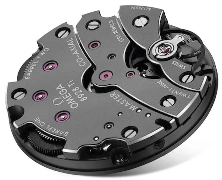 Das Omega-Kaliber 8928 ist ein Handaufzugswerk mit Brücken und Hauptplatinen aus Titan.