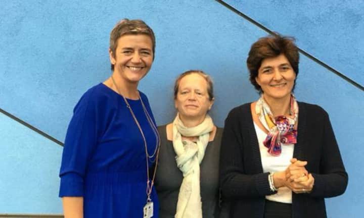 Mögliche Priemierminister:
Sylvie Goulard (re.) unterstütze Macron früh. Die 52-Jährige sitzt im Komitee für Wirtschaft und Finanzfragen im Europaparlament. Sie spricht Deutsch und Englisch.