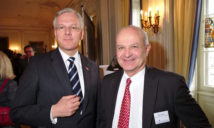 Christoph Franz, Chairman, F. Hoffmann-La Roche Ltd.;
Martin Naville, CEO, Swiss-American Chamber of Commerce