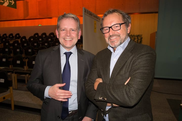 Ralph Schiller, CMO Managing Director, FTI Touristik GmbH; Richard J. Vogel, Vorsitzender der Geschäftsführung, TUI Cruises