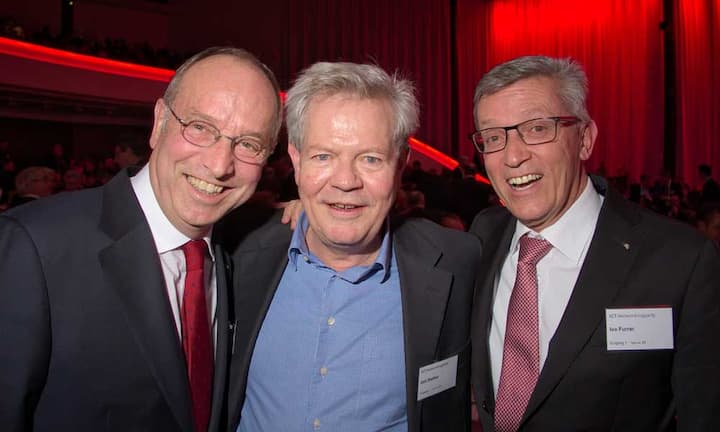 Peter Forster, VRP, Zuckermühle Rupperswil;
Ueli Dietiker, Head Group Related Businesses, Swisscom AG;
Ivo Furrer, CEO, Swiss Life AG