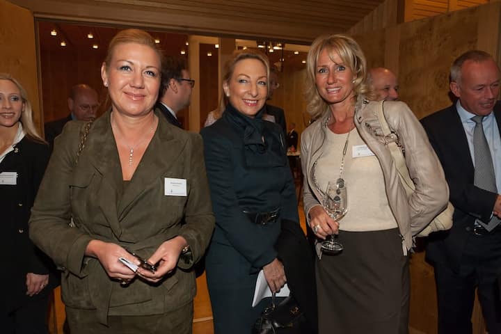 Susanne Schroff, Chairman of the Board, Rotronic AG; Sabina E. von Arx, Bank Morgan Stanley AG; Claudia Schwers, Partner, Heidrick & Struggles AG